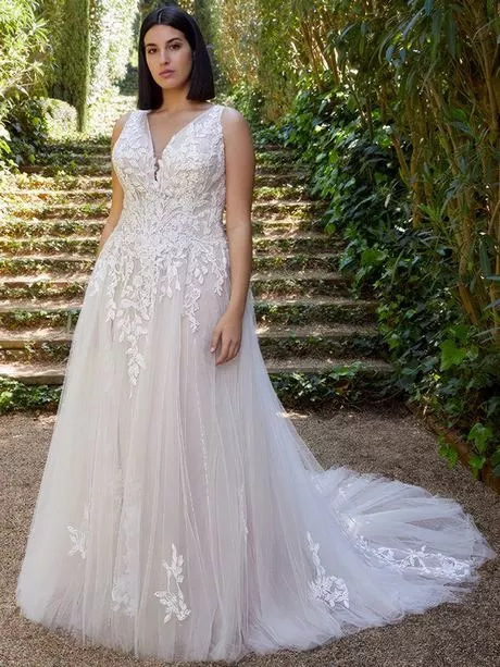 robe-grande-taille-pour-mariage-97_14-6 Plus size klänning för bröllop