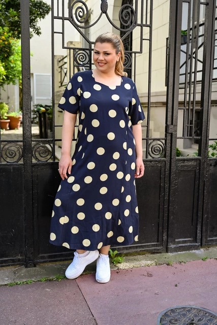 robe-petit-pois-grande-taille-83-1 Plus storlek polka dot klänning